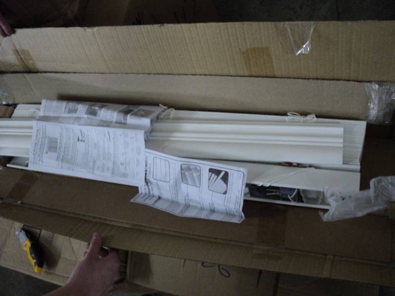 lot 65 image: Custom Cut Blinds  Premium Fox Woo...