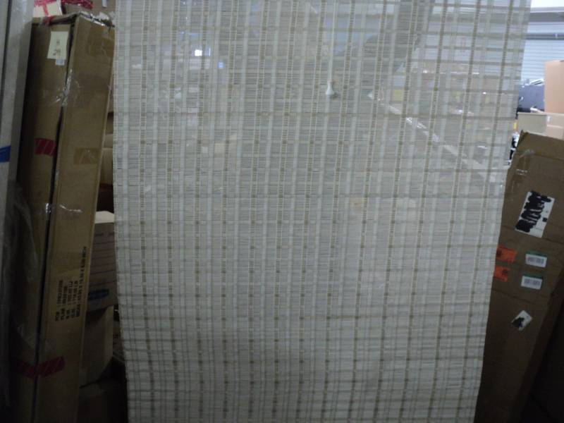 lot 82 image: Natural Roman SHADE 44 x 72 set...