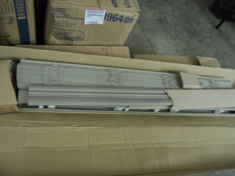 lot 112 image: Custom Cut Blinds  Grav 2.0 Cords ...