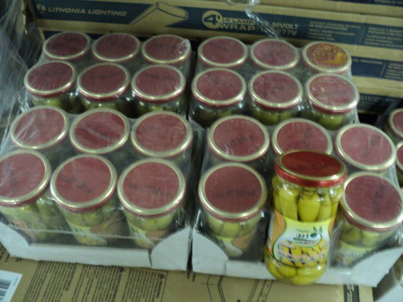 lot 141 image: 24 jars of Zain Whole Green Pepper ...