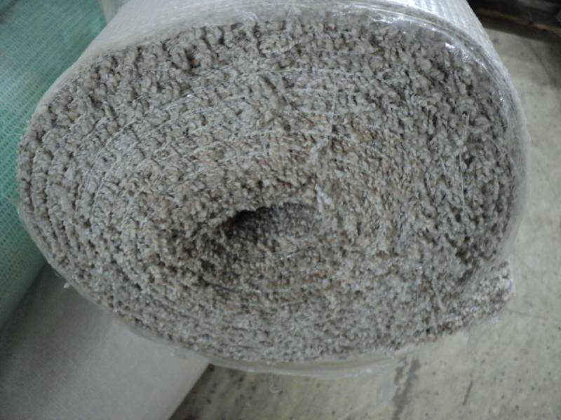 lot 153 image: 12 x 21.9 Jumper Texture Carpetin...