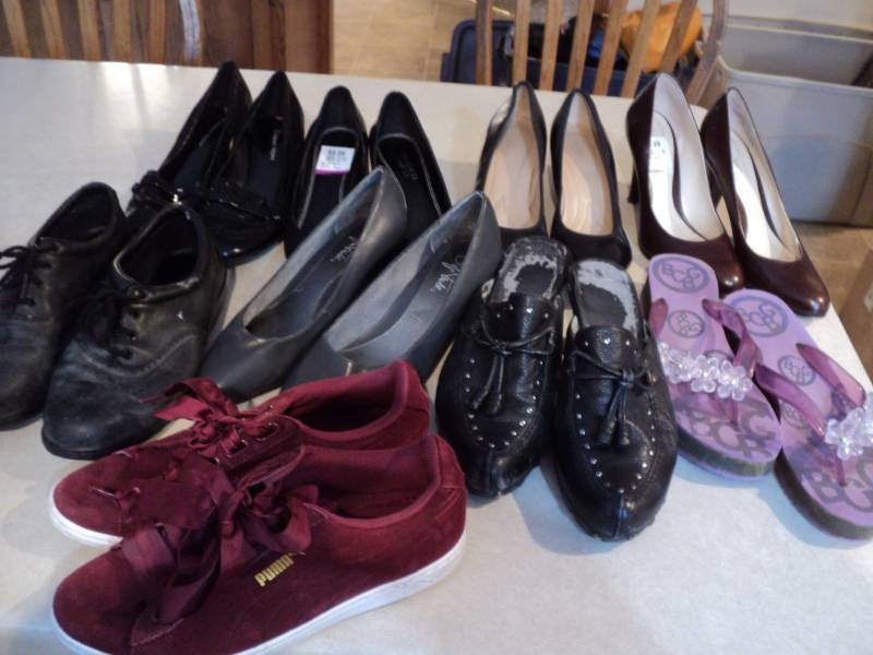 lot 188 image: lot of size 8.5 womens shoes...
