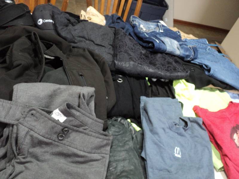lot 199 image: Lot of Womens Clothing most size L...