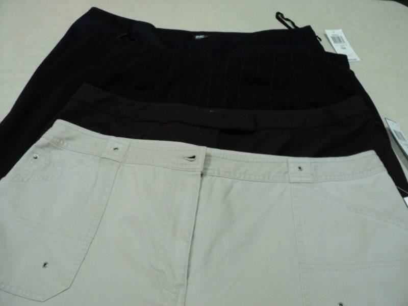 lot 206 image: 4 New pair of dress and casuals sla...