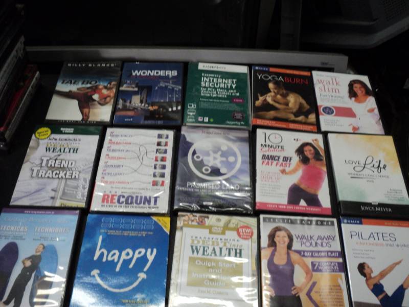 lot 220 image: Lot of 90 DVDs movies see all pic...