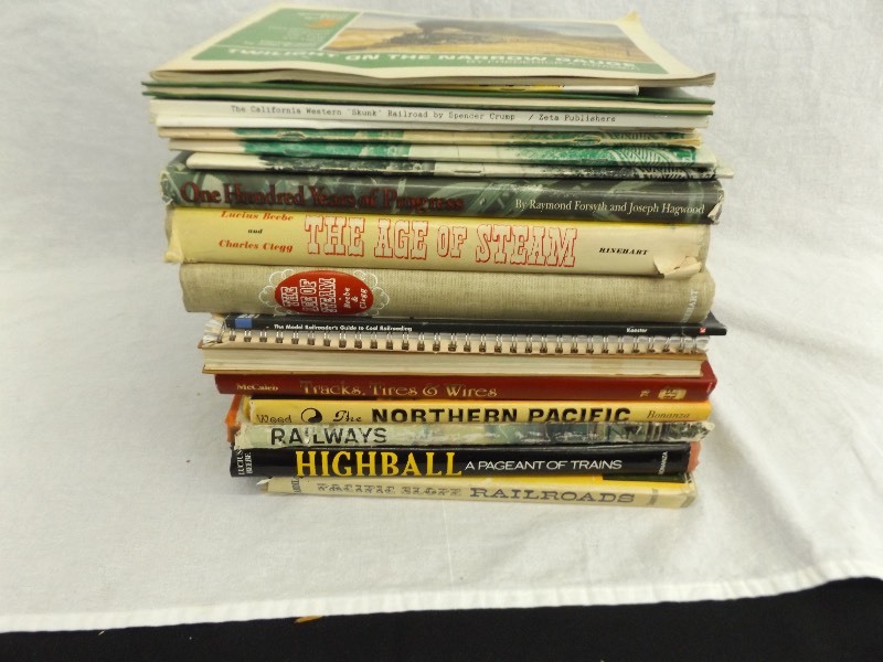 Large Lot of Vintage Railroad Books