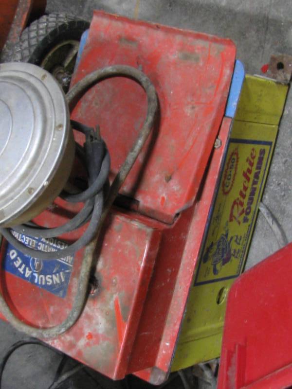 lot 22 image: Water Heater & Feeder