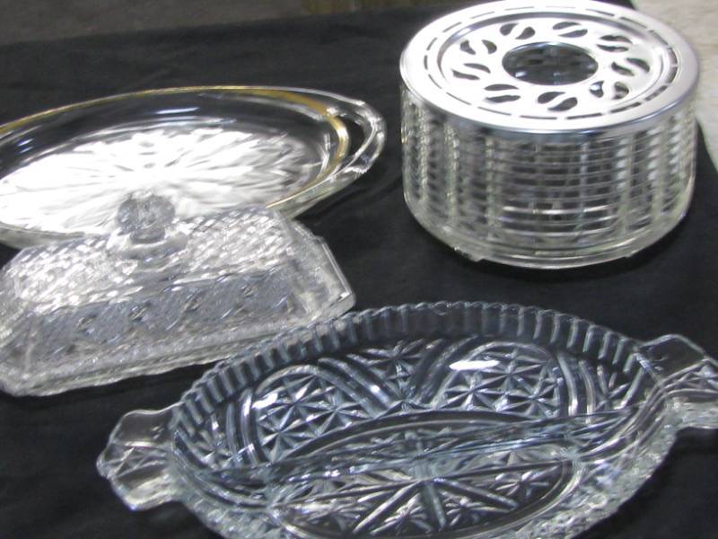 lot 33 image: Fancy Glass