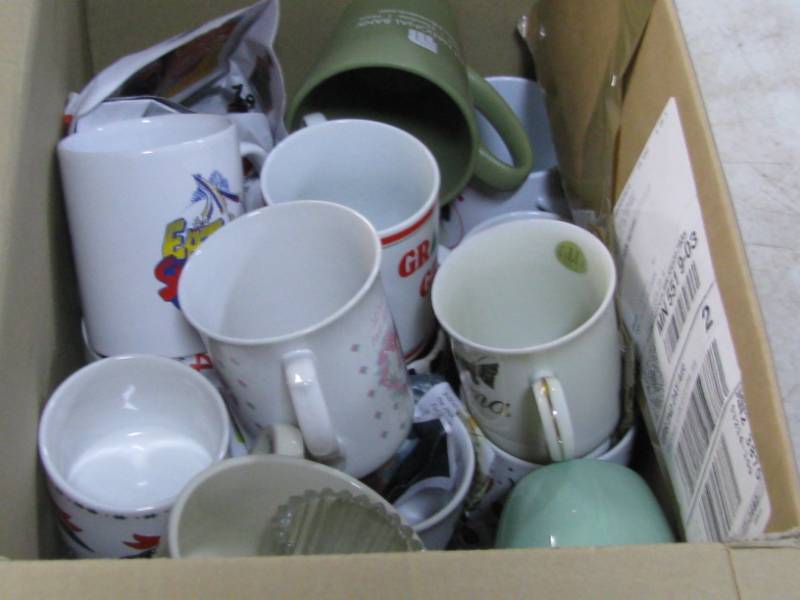 lot 38 image: Coffee Mugs