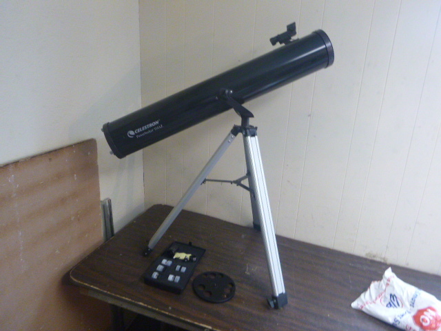 Celstron Power Seeker Telescope