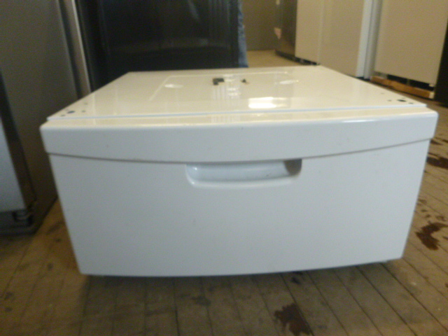 Wash Machine Stand