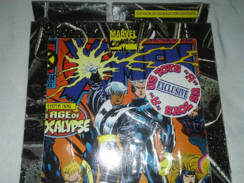 lot 76 image: Amazing X-Men Marvel Premiere collectors pack
