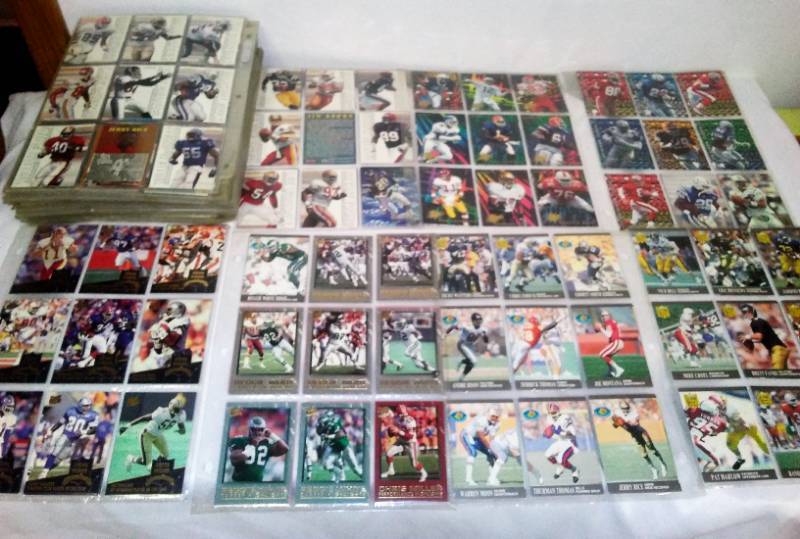 lot 83 image: 800 NFL superstar Hof cards in Pages