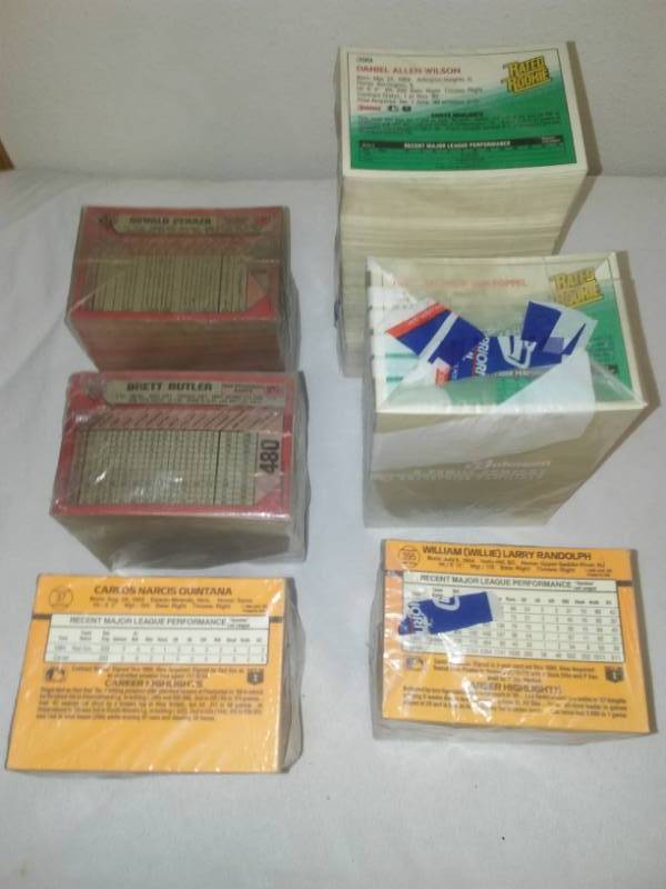 lot 84 image: 3 MLB sets 88 Leaf, 89, Bowman, 91 Leaf.