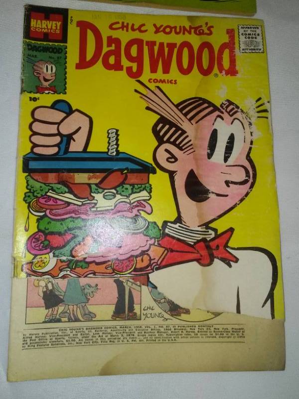 lot 179 image: 5 Comics Richie Rich and Dagwood and Blondie.
