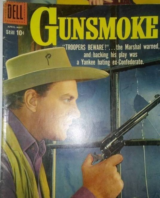 lot 245 image: 5 Gunsmoke Comics issues 14 - 18 1959, good to excellent. James Arness.