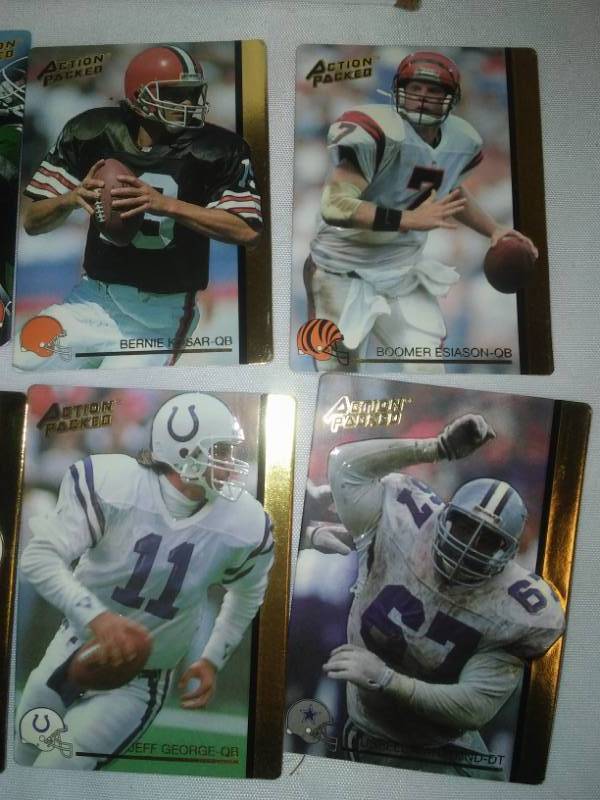 lot 292 image: NFL cards partial - nice mix, Phil Hansen see pictures for details.