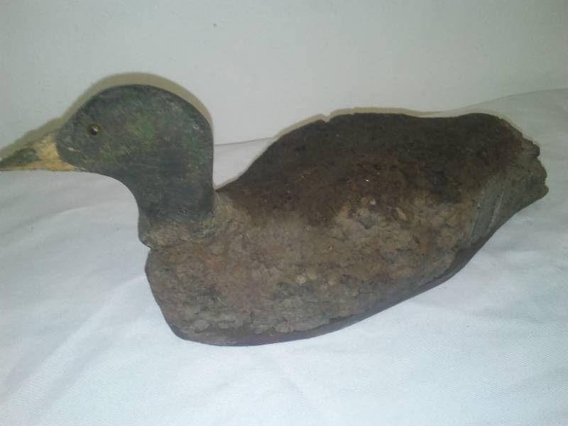 lot 197 image: Cork duck decoy Circa 1920.