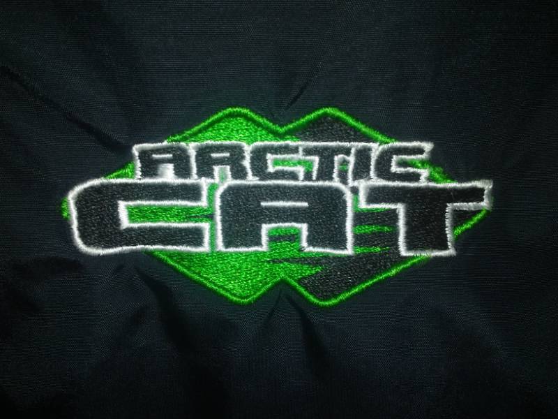 lot 219 image: Arctic Cat Arctic wear Windbreaker pullover Like new.
