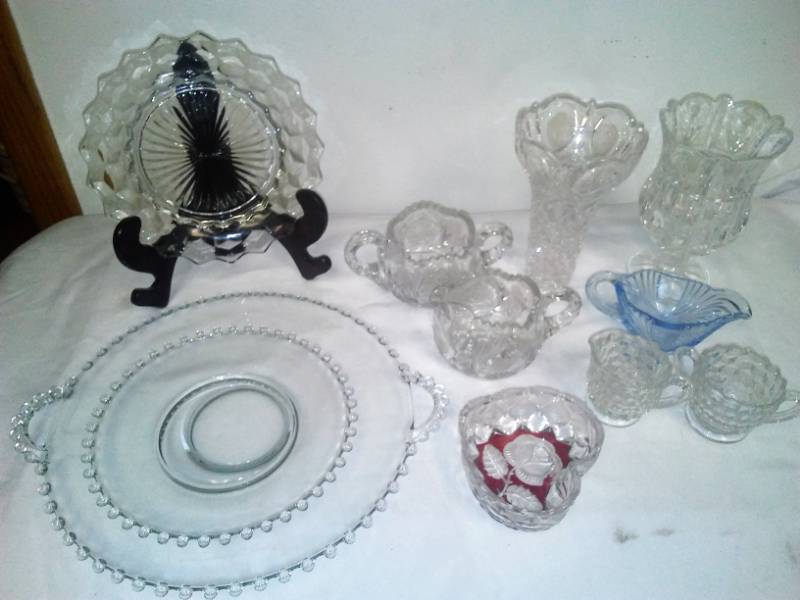 lot 223 image: Crystal and glass fancy serving pieces.