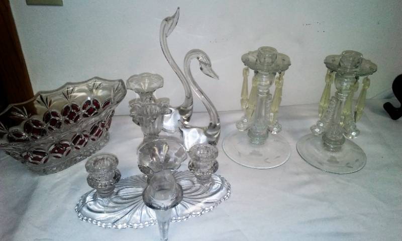 lot 225 image: Glass bowl, swans, candle holders.