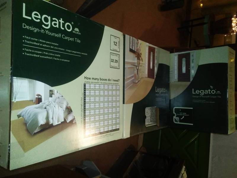 lot 299 image: Carpet squares - 3 boxes. Milliken legado