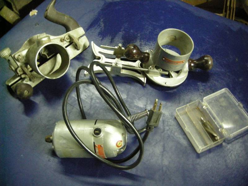 lot 21 image: Vintage Stanley Handyman Electric Multi-tool