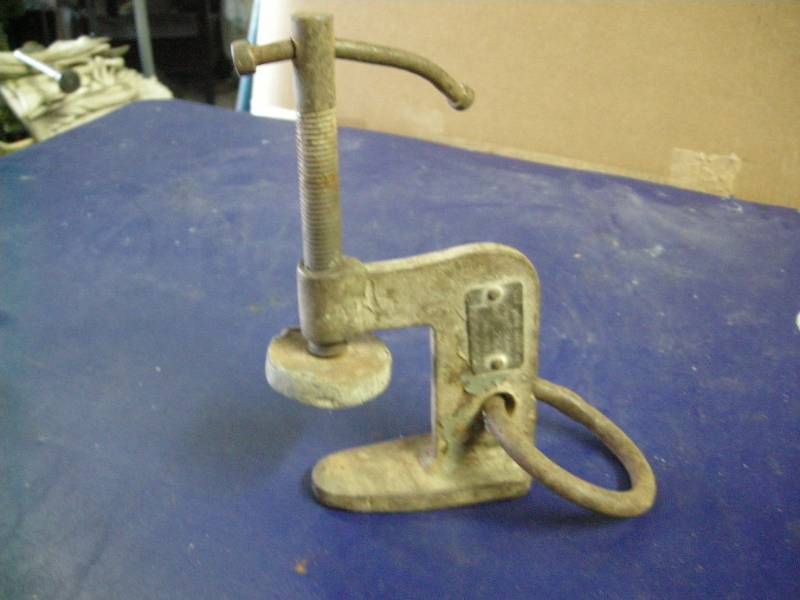 lot 73 image: Antique Granite Clamp