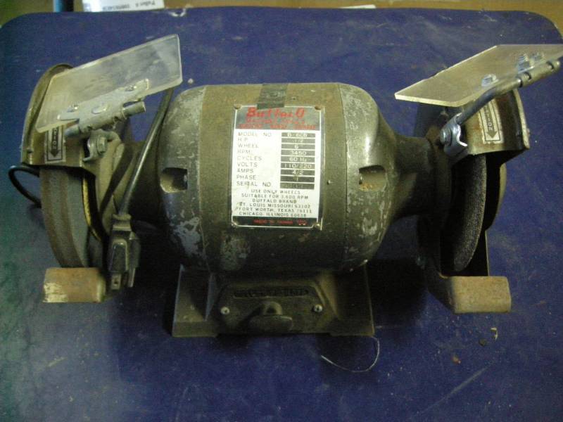 lot 93 image: 6 Electric Bench Grinder