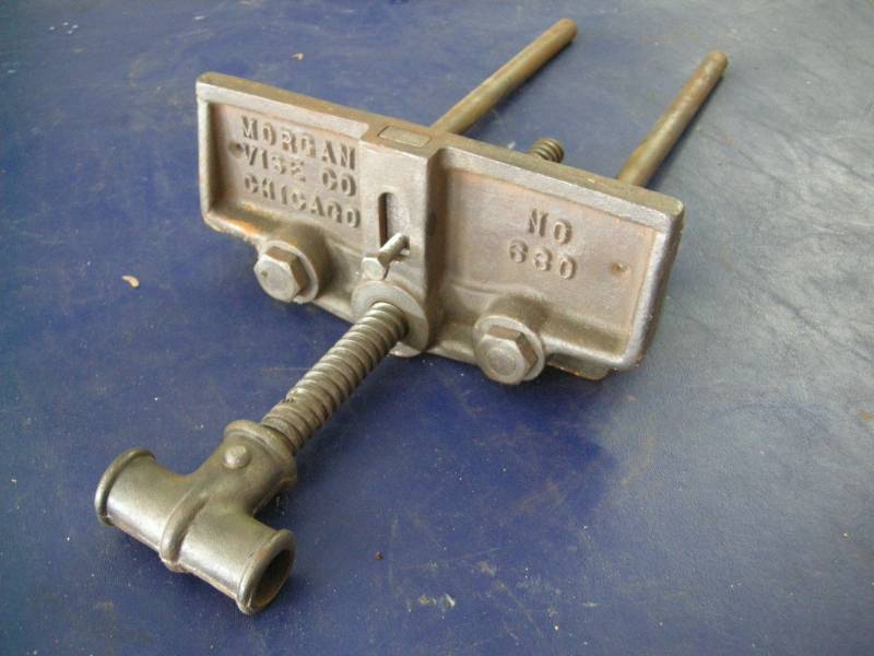 lot 109 image: Vintage Morgan Vise