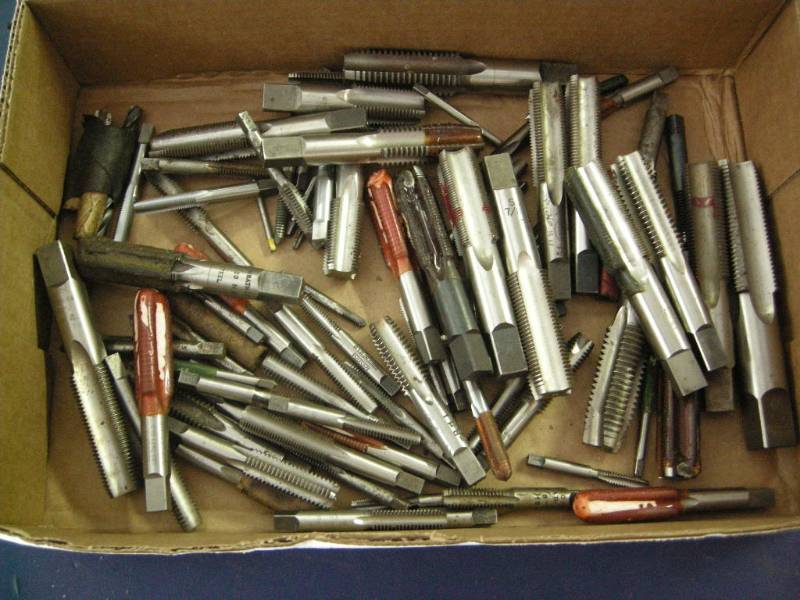 lot 116 image: Threading Taps