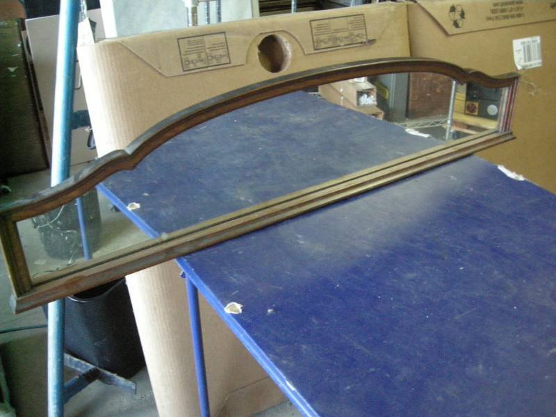 lot 129 image: Antique Hanging Mirror