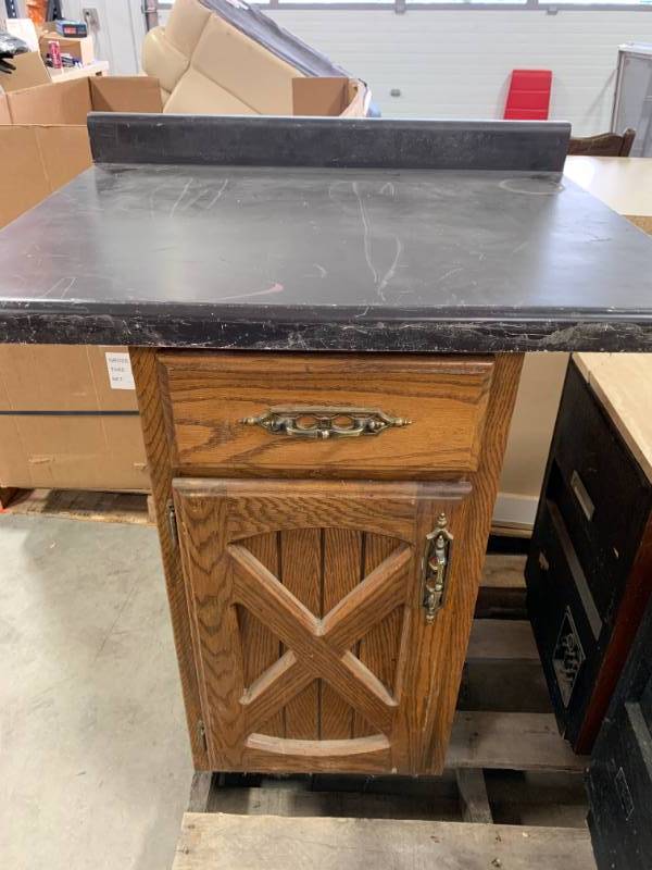 lot 49 image: Cabinet 16 x 24