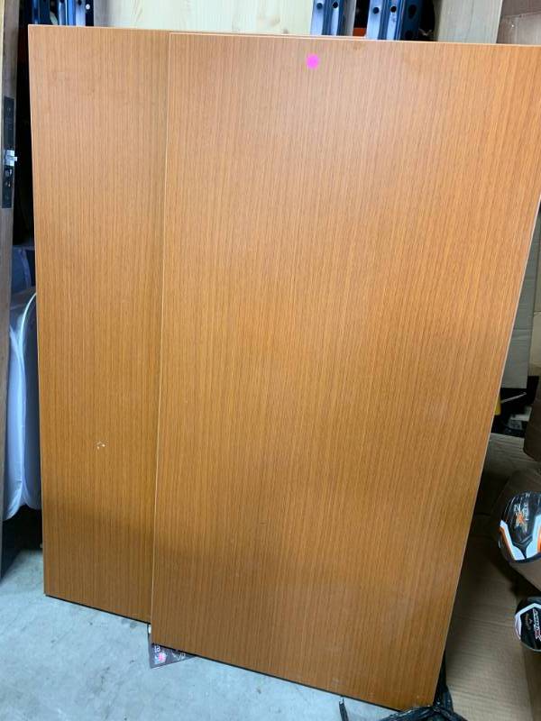 lot 59 image: Lot of 2 Solid Wood 2 x 4