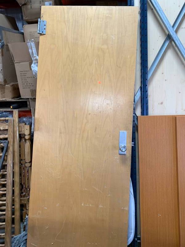 lot 60 image: Large Solid Door 32 x 83 12
