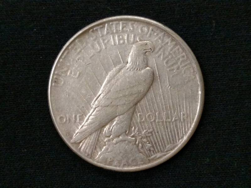 lot 20 image: 1923 D Peace Silver Dollar...
