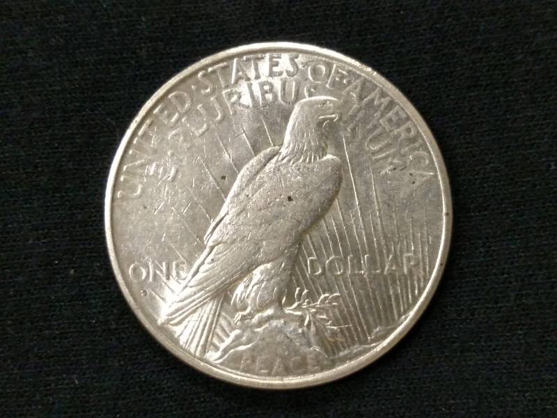 lot 26 image: 1926 S Peace Silver Dollar...