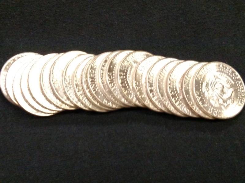 lot 67 image: Roll of (20) 1964 D BU Kennedy Silv...
