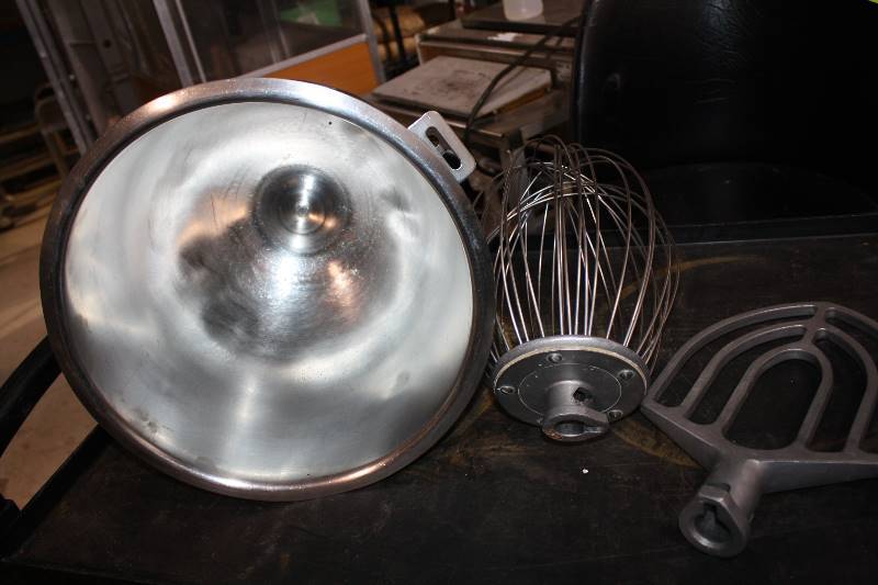 lot 94 image: 20 Quart Stainless Mixing Bowl with attachments