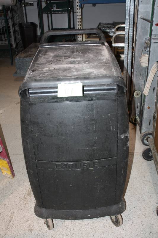 lot 111 image: Carlisle Cart