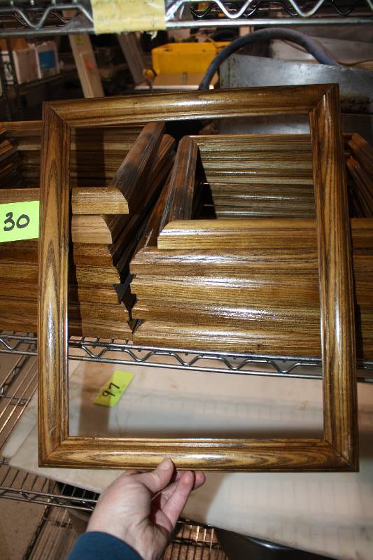 lot 130 image: Wood Picture Frames