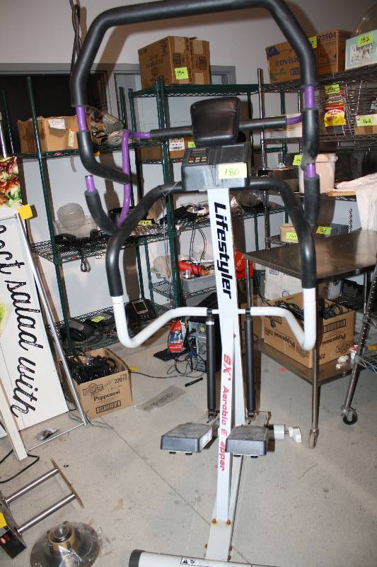 lot 180B image: Stair Climber and Ab Cruncher