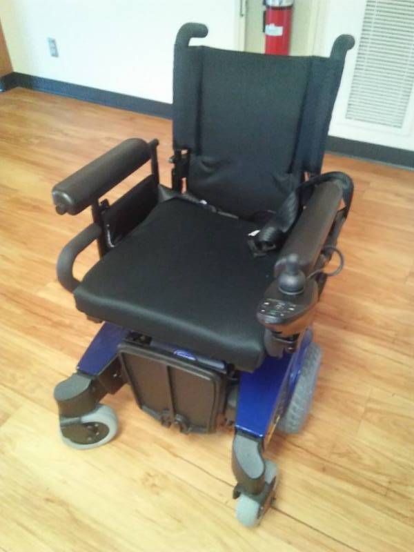 lot 64 image: Pronto electric scooter  wheelchair.