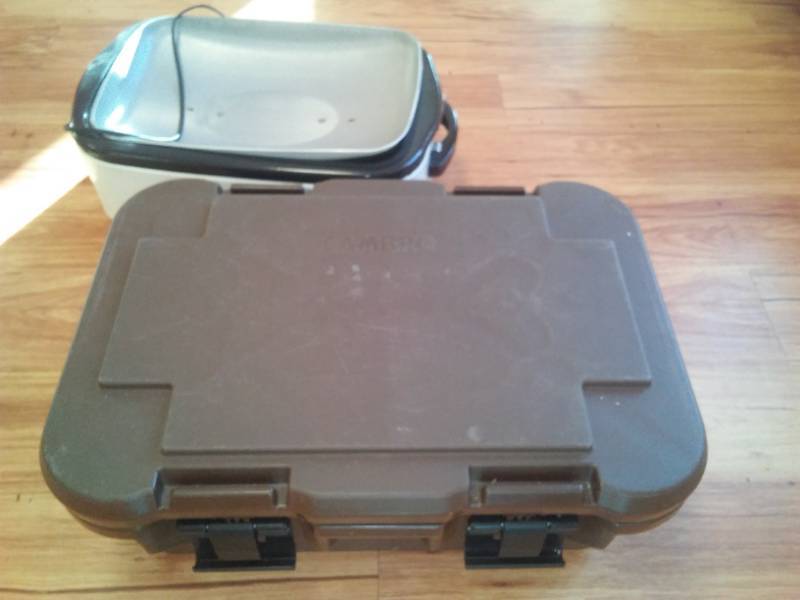 lot 73 image: Rival electric roaster and Cambro cold storage tote.