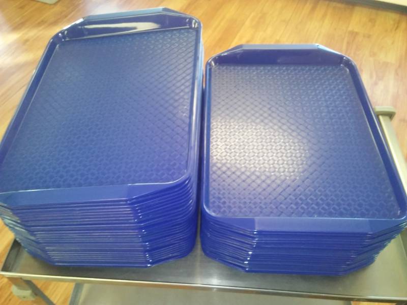 lot 87 image: Newer blue trays with handles