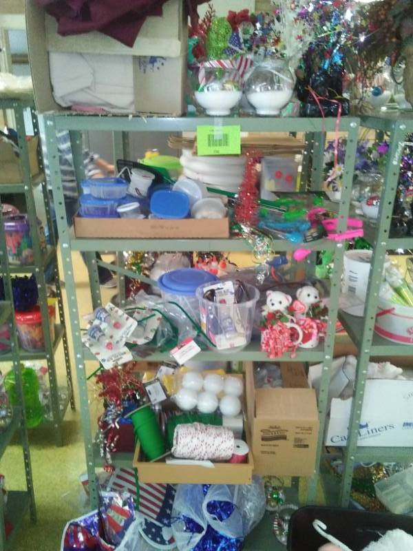 lot 236 image: 5 shelf storage with crafting contents.