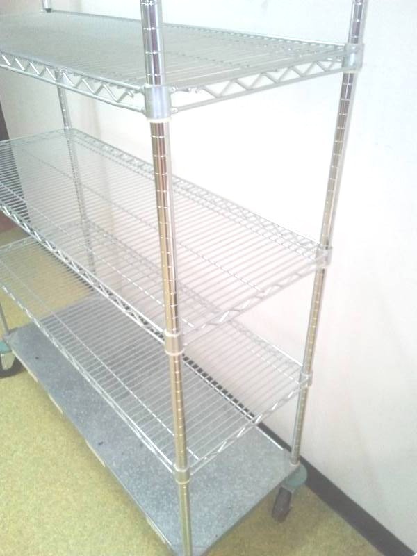 lot 251 image: Metal rolling cart.