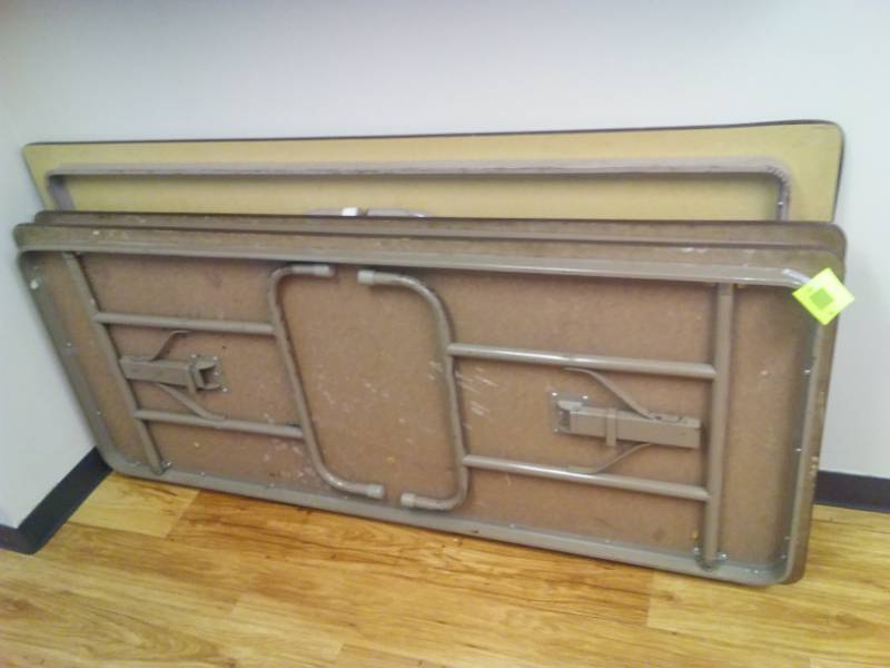 lot 292 image: 3 - 6 foot folding tables.