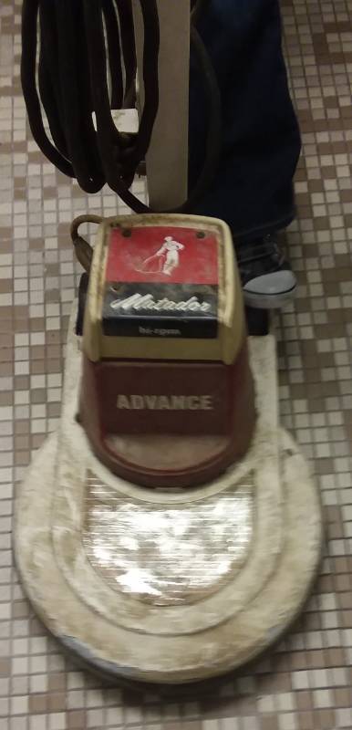 lot 455 image: Matador Floor Buffer  Advance Machinery Co., Model M208H,