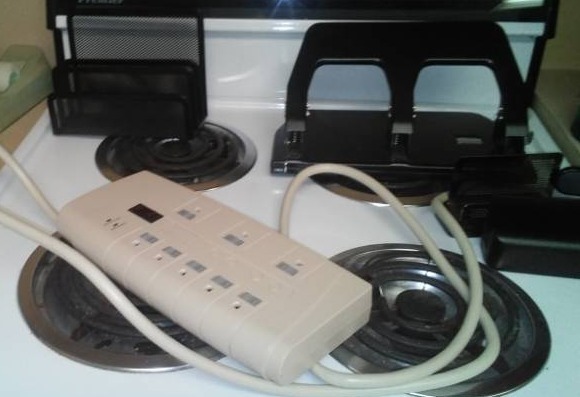 lot 354 image: Office supplies and equipment. Surge protector, staplers, scissors.